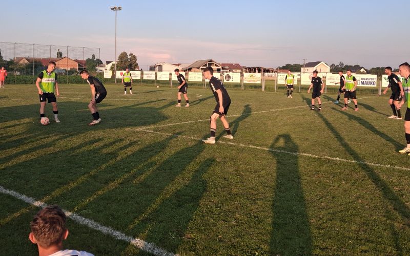 sklepni-turnir, ravenska-liga, finale, kmn-krog-97, sd-polana, skakovci