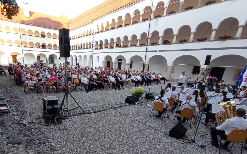 osamosvojitev-slovenije, teritorialna-obramba, ukaz-o-predaji-orozja, orkester, veterani