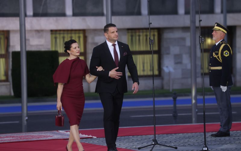 zoran-stevanovic-in-njegova-zena-vesna