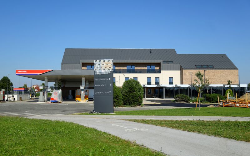 cg_hotel_ziher.jpg
