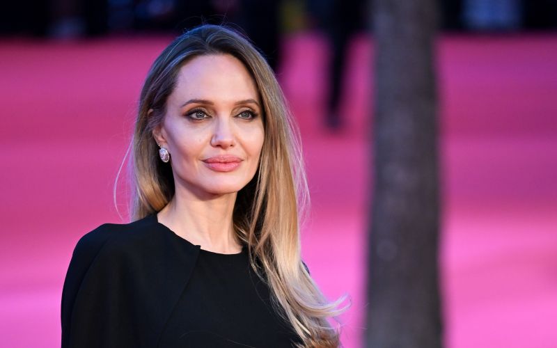 Angelina Jolie