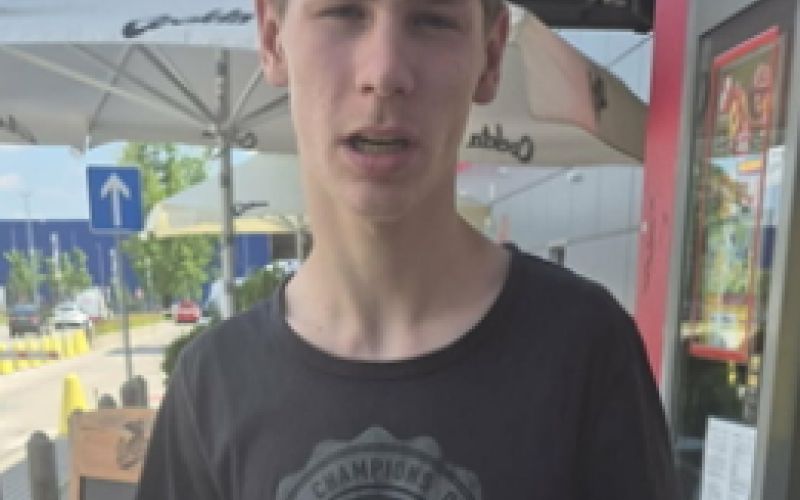 Neimenovano.jpg
