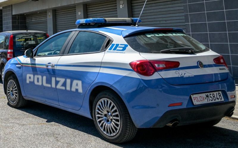 italija policija avto.jpg