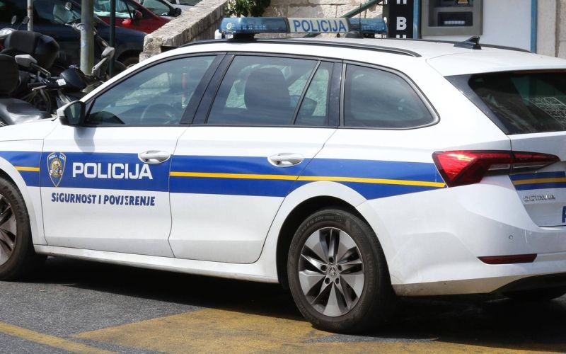 policija hrvaska 1.jpg