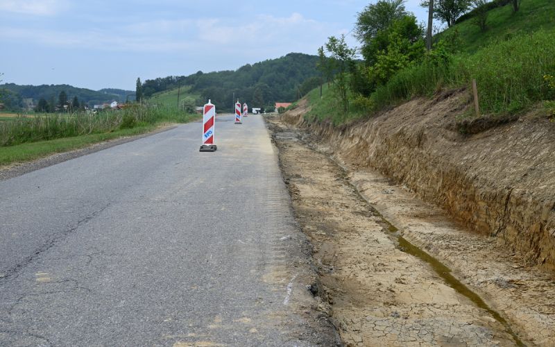 pločnik.jpg