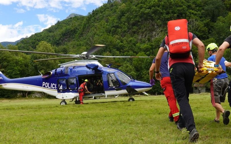 policijski helikopter