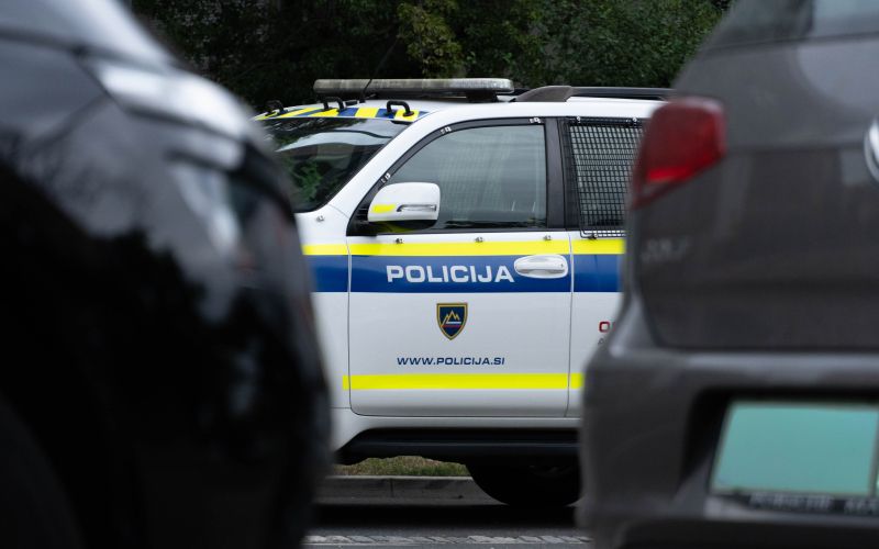 policija, policijski-avto, simbolična