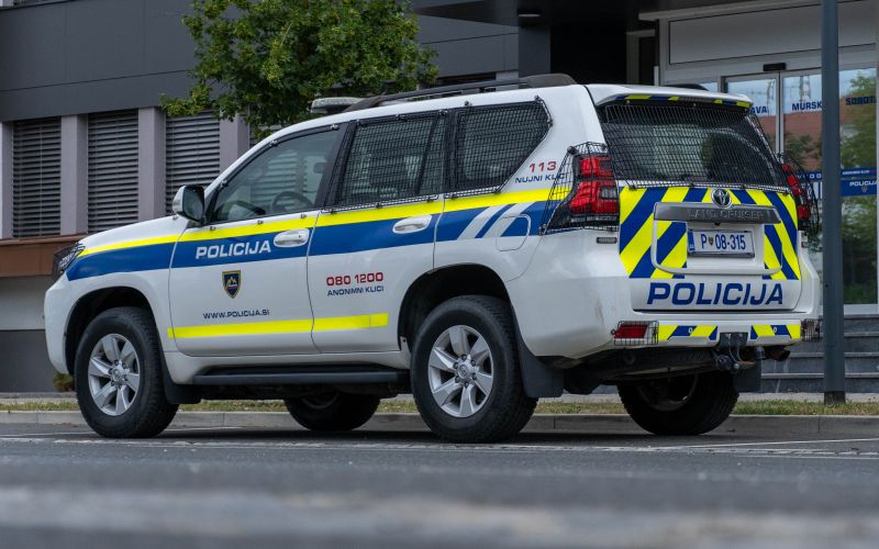 policija, policijski-avto, simbolična