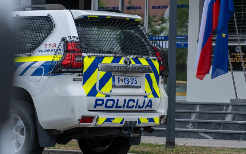 policija, policijski-avto, simbolična