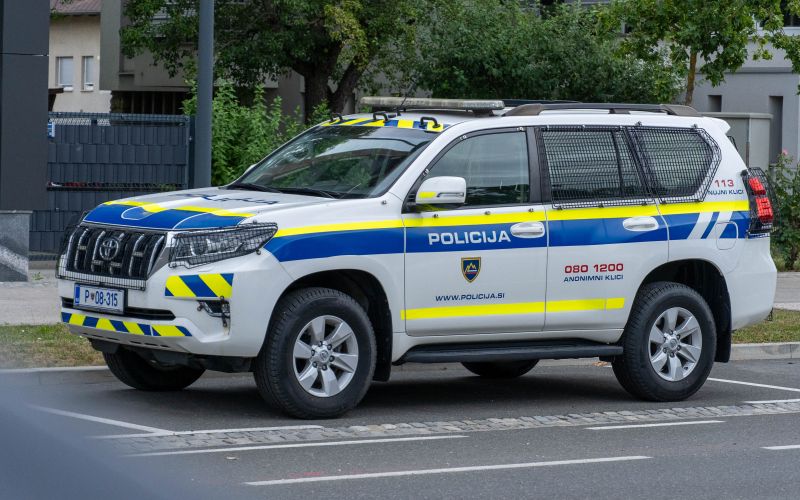 policija, policijski-avto, simbolična