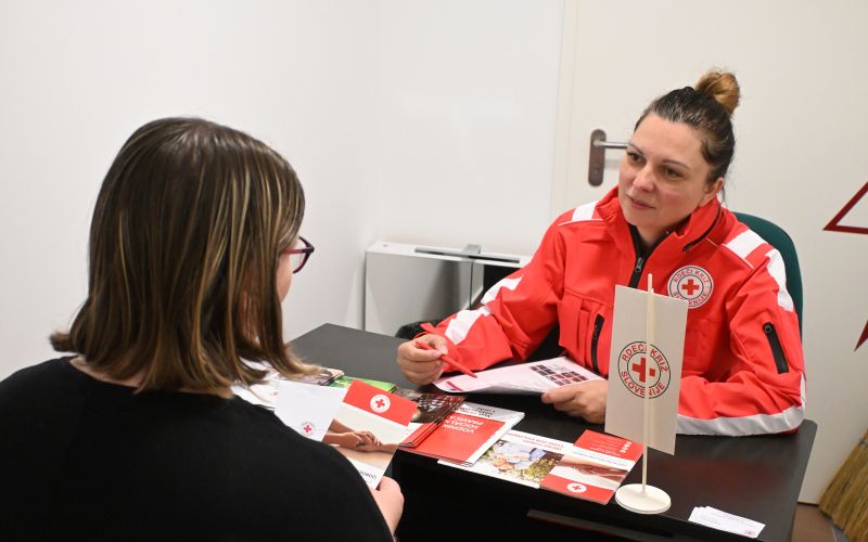 program-pomoci-v-podbrezniku-podpora-ljudem-v-stiski
