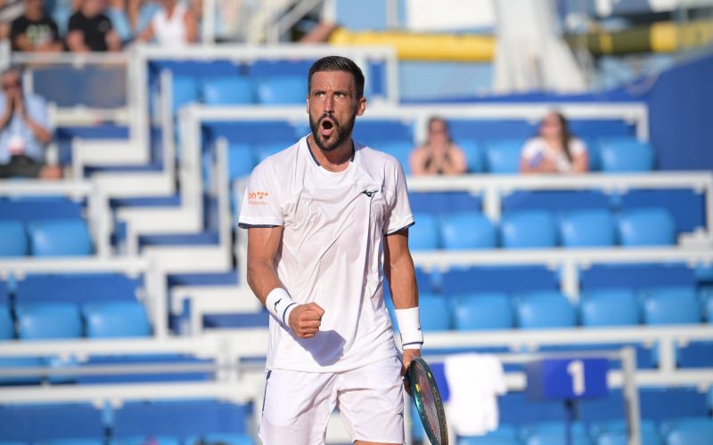 dzumhur.jpg