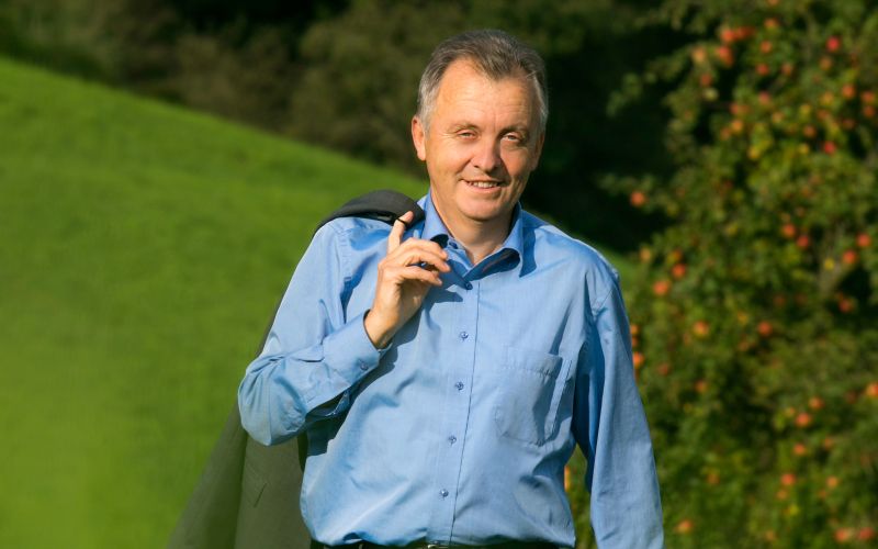 ANTON GUZEJ.JPG