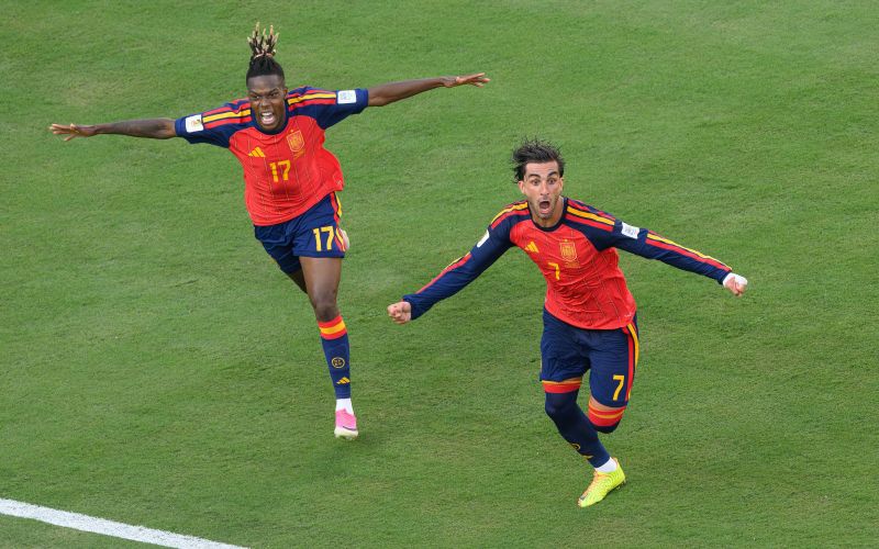 FERRAN TORRES.jpg