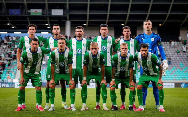 olimpija skupinska af.jpg