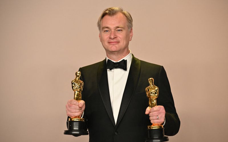 christopher nolan 1.jpg