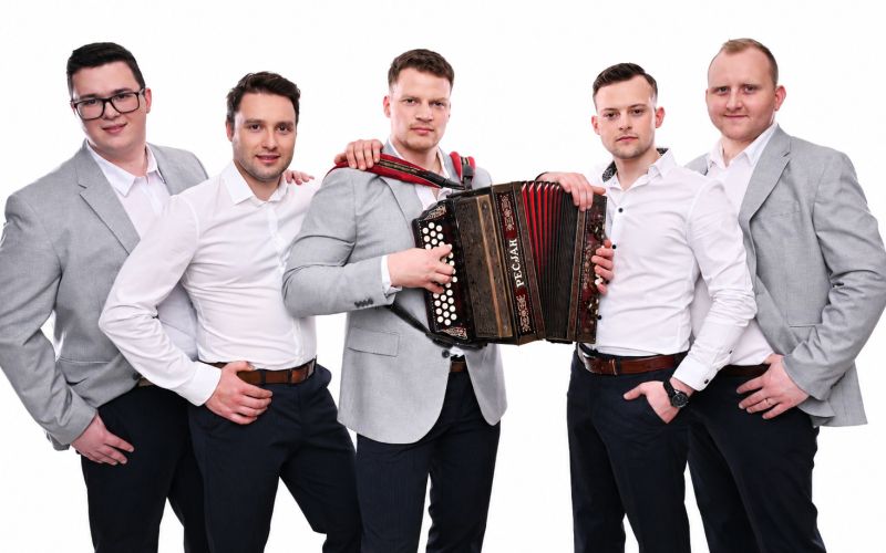 ansambel_borst_pivo.jpg