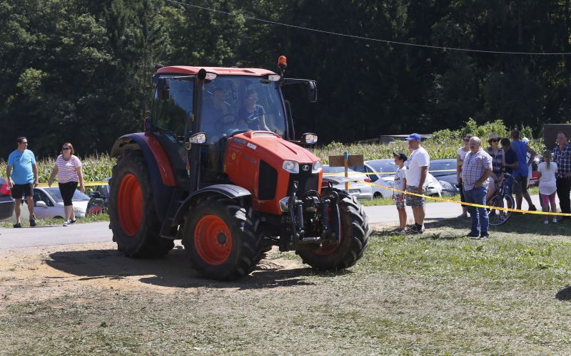 traktor 2.jpg