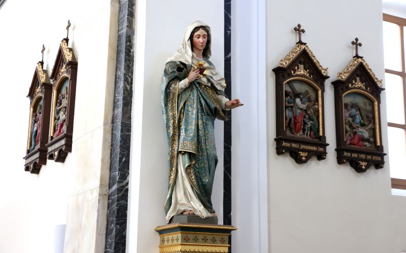 cerkev, pomanjkanje-duhovnikov, skofija-celje, soupravljanje, duhovni-pomocnik