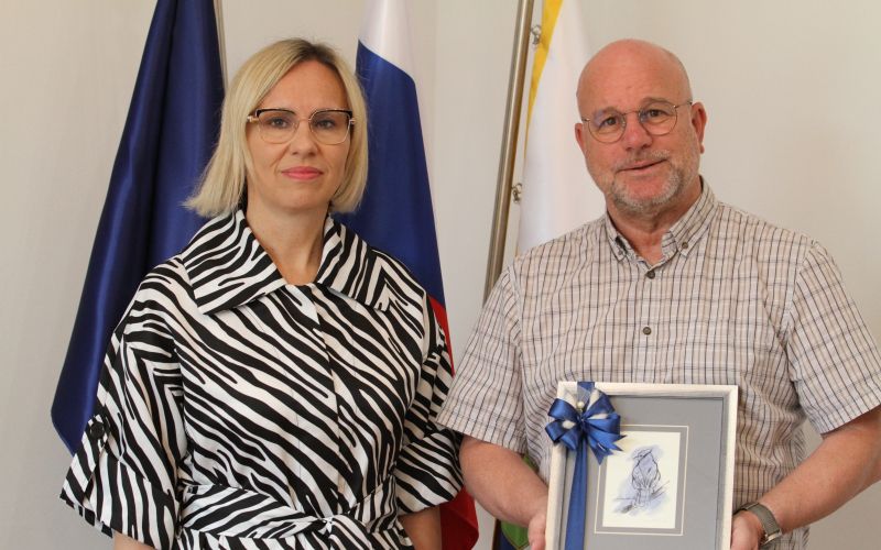 Županja Mateja Povhe in župnik Marko Japelj