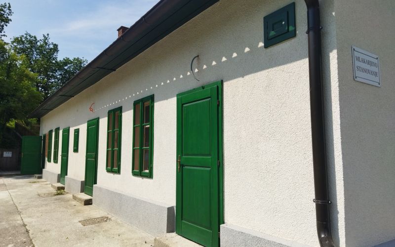 Mlakarjevo stanovanje 1