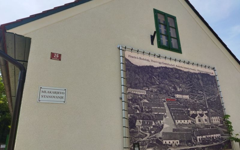 Mlakarjevo stanovanje