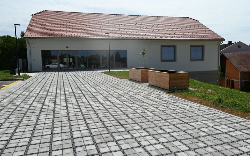Mestna graba.jpg