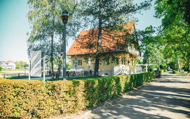 občina-radenci, radenci, radenci-amfiteater, kavarna-v-parku-radenci, simbolična
