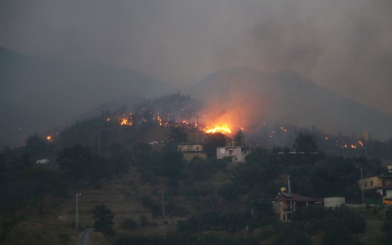 antalya, požar.jpg