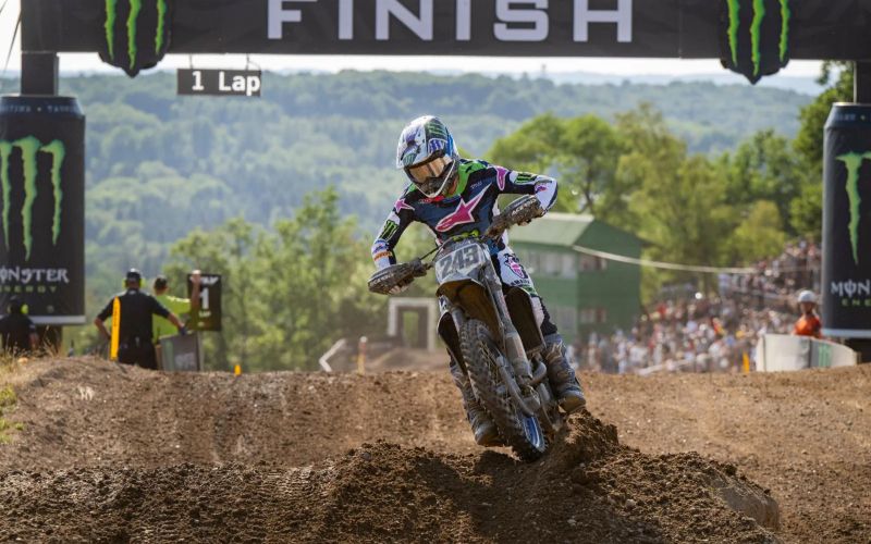 motokros_Tim_Gajser_01.jpg