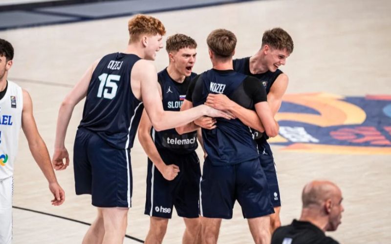 slovenija u18.jpg
