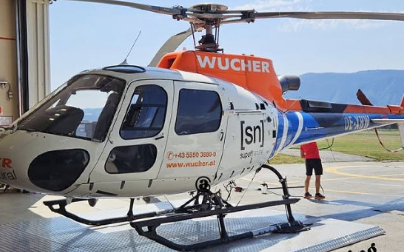 pogacar prevc helikopter.jpg
