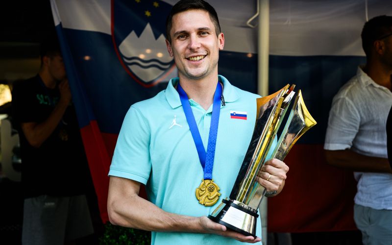 domen zevnik