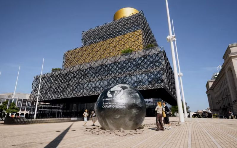 birmingham krogla.jpg
