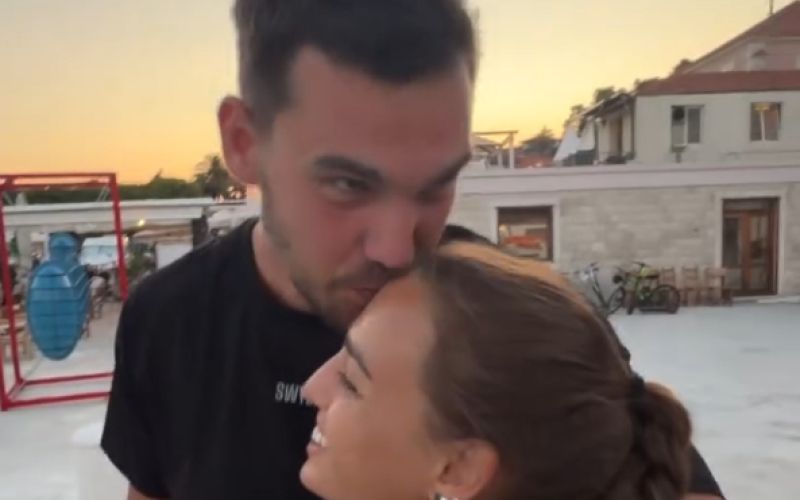 Karlo Godec, Kaja Casar, poletje.png