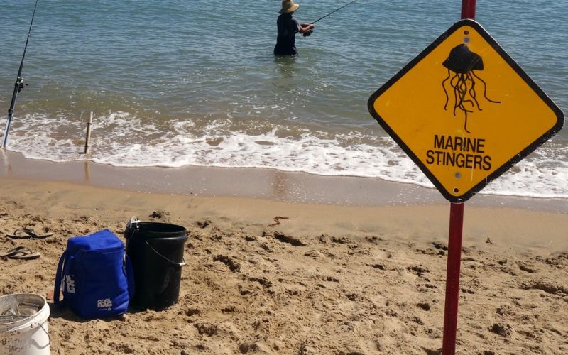 plaža Tajska prepoved kopanja