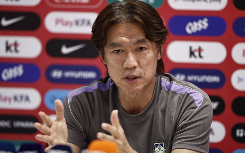hong myung-bo.jpg