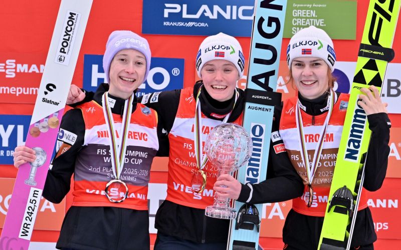 Anna Odine Stroem nika prevc.jpg