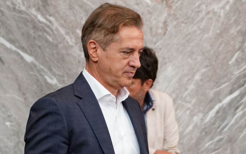 Robert Golob