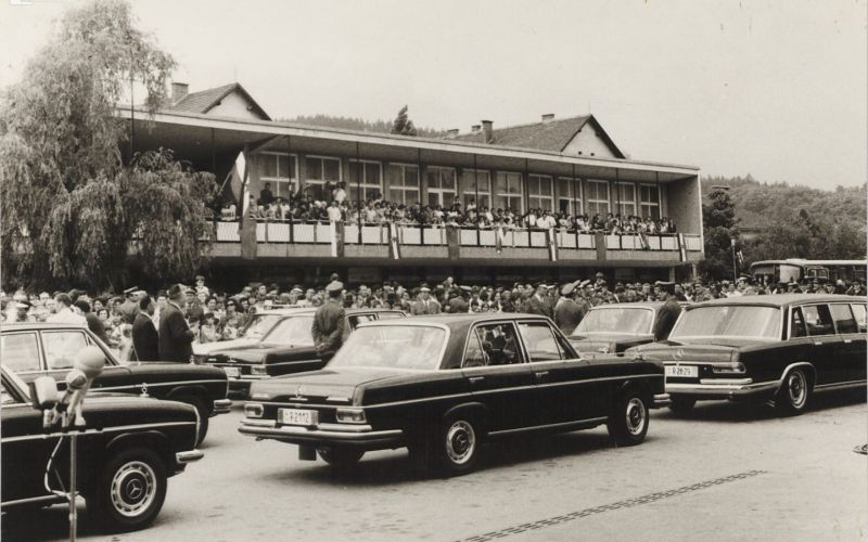 tito cecovje 1971 (2).jpg