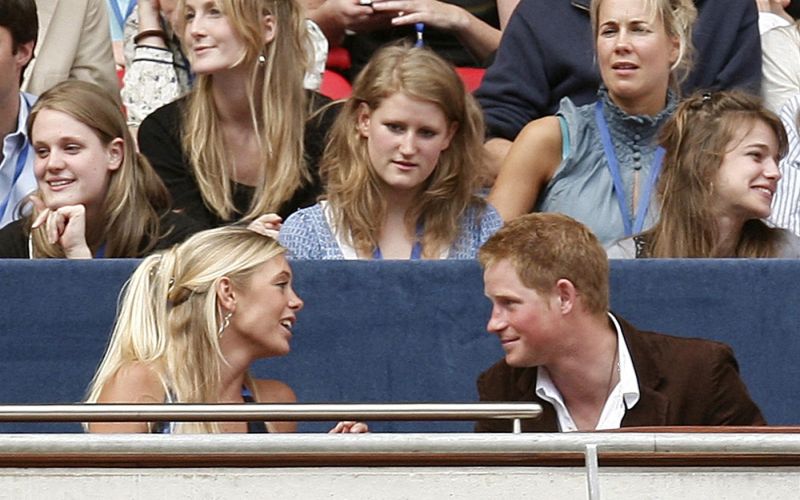 chelsy-davy