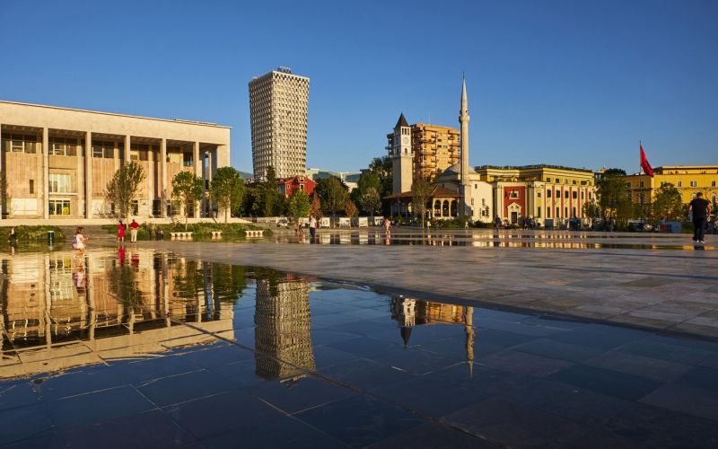 tirana, albanija