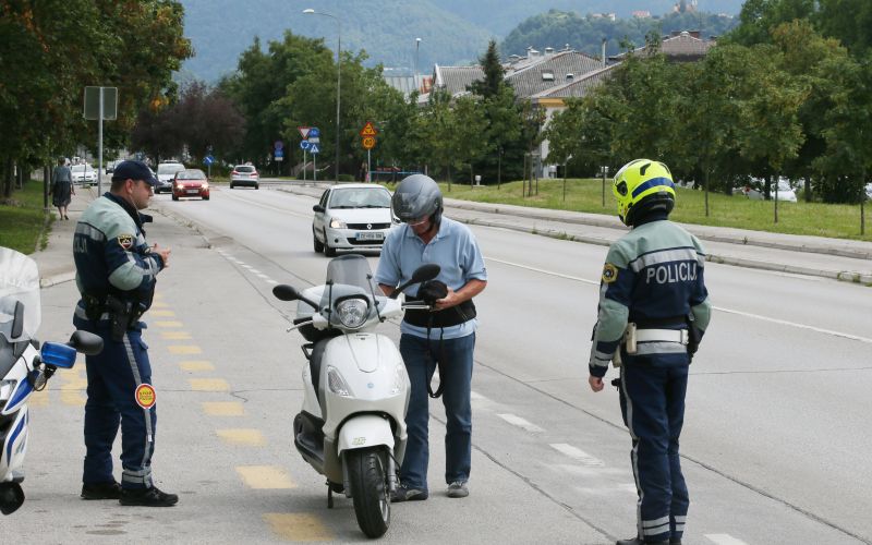 Policija motoristi 036.JPG