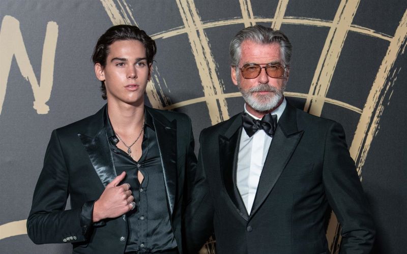 paris brosnan 2.jpg