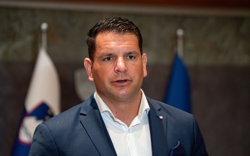 zoran stevanovic.jpg