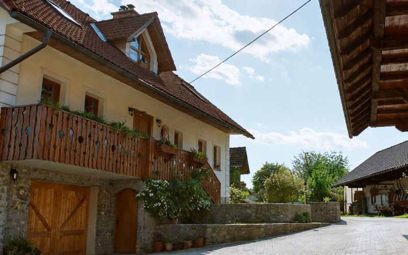 reka-ljubezni