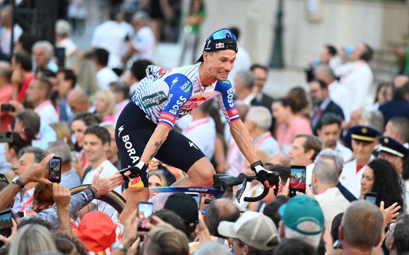 primoz roglic pm.jpg