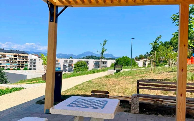 večgeneracijski park.jpg