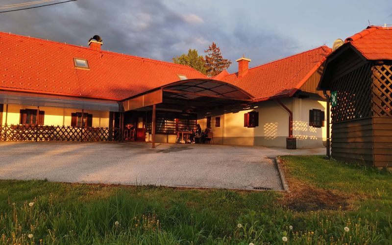 gostisce-zinko, moravci-v-slovenskih-goricah