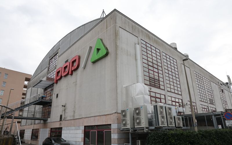 pop tv stavba.jpg